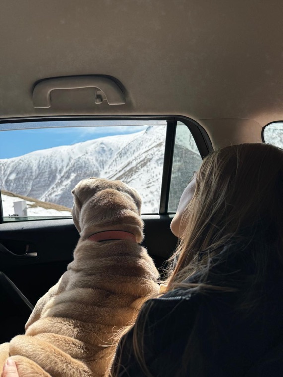 Kate & Georgia — Paris to Tokyo