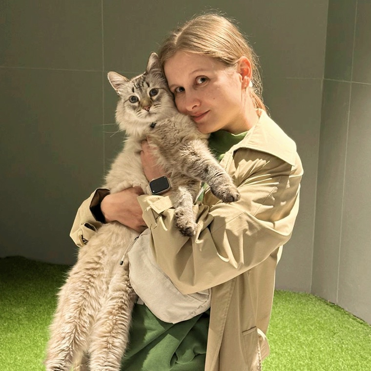 Maria & Lucy — Istanbul to Berlin